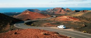 Voyage à Lanzarote : guide pour organiser un séjour inoubliable aux Canaries